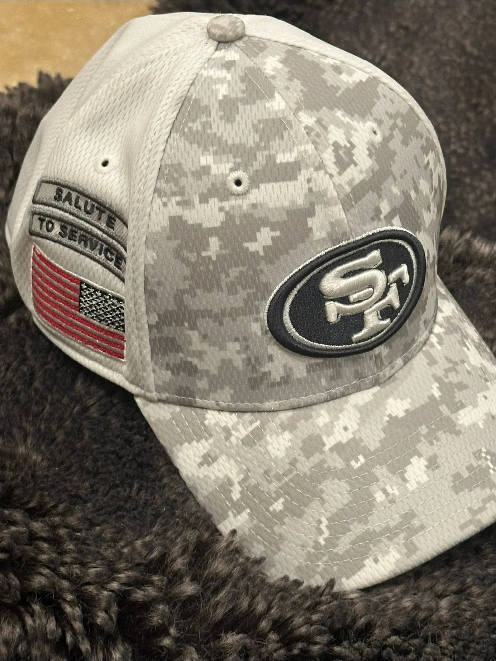 NWT Salute to Service SF 49er Camo Cap